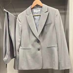 Tahari ASL Gray Pantsuit